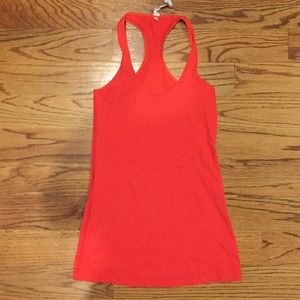 Red lululemon tank top size 4